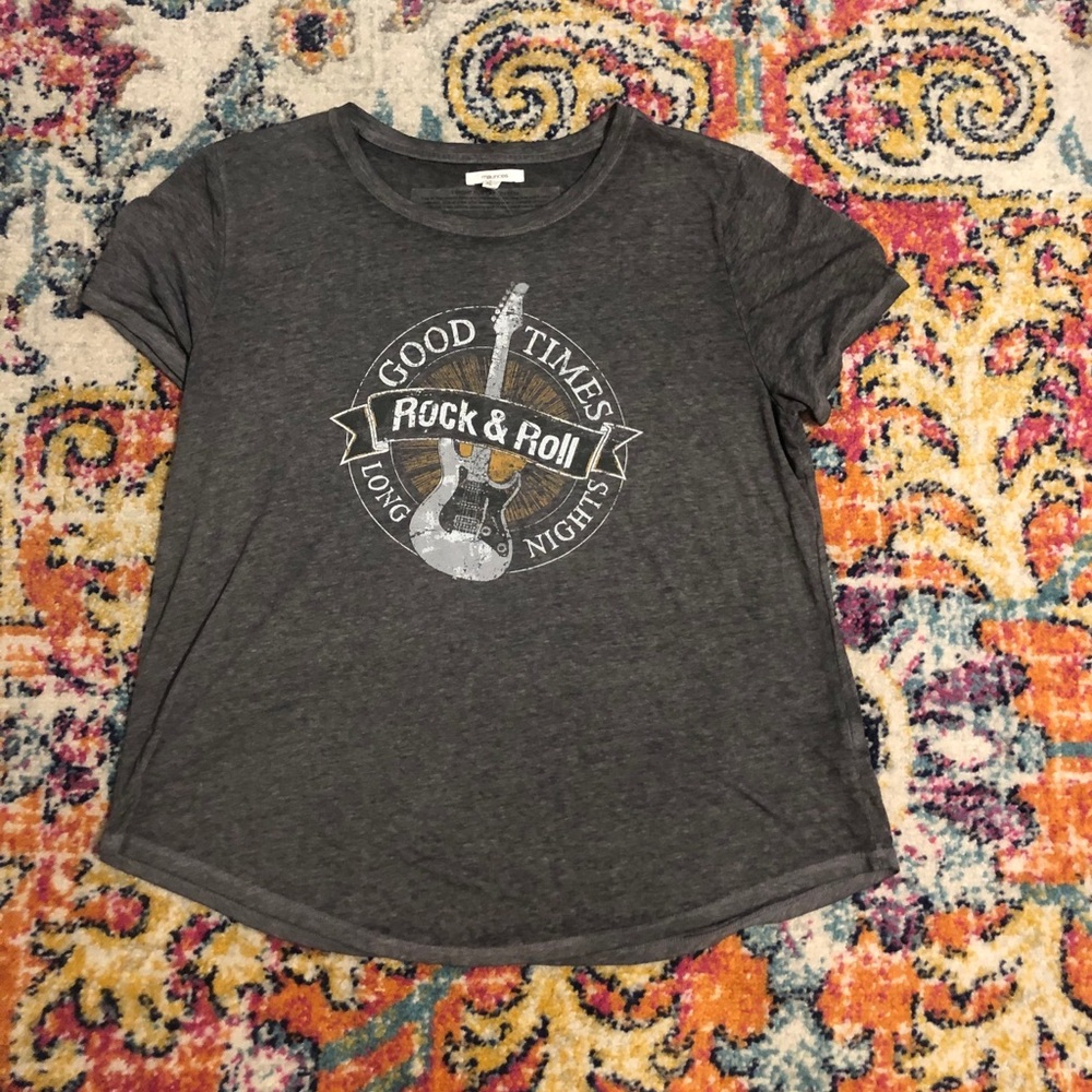 Rock and roll tee